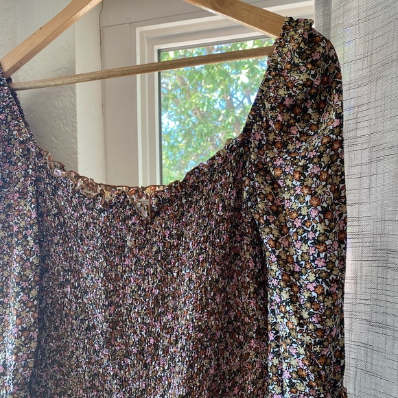 Faithfull the Brand Shirred Floral Dress Size 8 Large - Picture 5 of 11